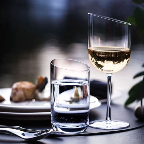 Sia come regalo o per la propria casa, qui troverete la soluzione giusta! VILLEROY & BOCH - NewMoon set di bicchieri da vino bianco ...