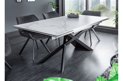 Imitation anthracite, imitation gris clair et imitation bois foncé. Table à manger extensible céramique 180-260 cm aspect ...
