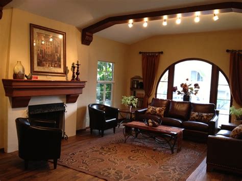 1928 Spanish Style Traditional Living Room Los Angeles By Llj