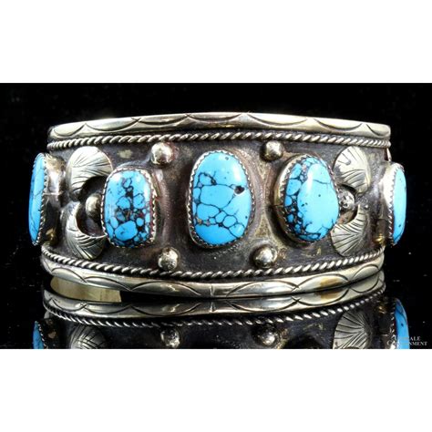 Vintage Navajo Sterling Silver Turquoise Stone Cuff Bracelet Upscale