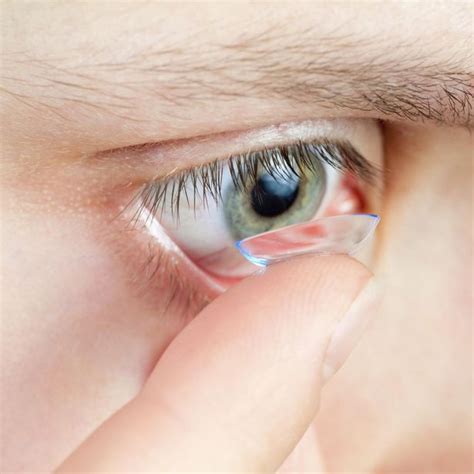 Doctors Warning To Contact Lens Wearers After Shock Discovery In