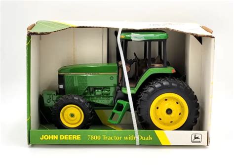 Ertl John Deere Collectors Edition Tractor With Mfwd And
