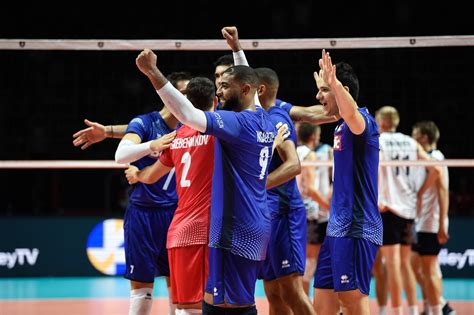 How to choose volleyball shoes? Team Previews | RoadToTokyo
