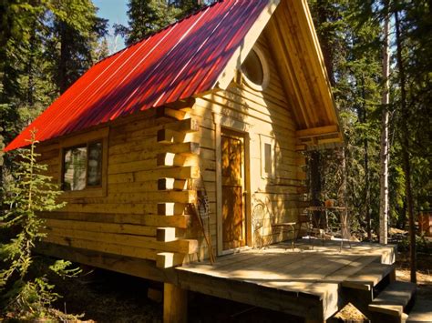 Birdhouse Off Grid Cabin At Marsh Lake Yukon Canada Updated 2022
