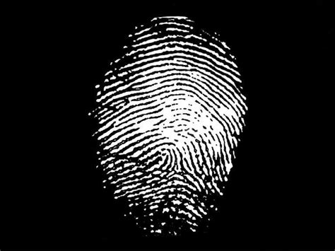 Did You Know Your Fingerprints Can Be Stolen From Photos