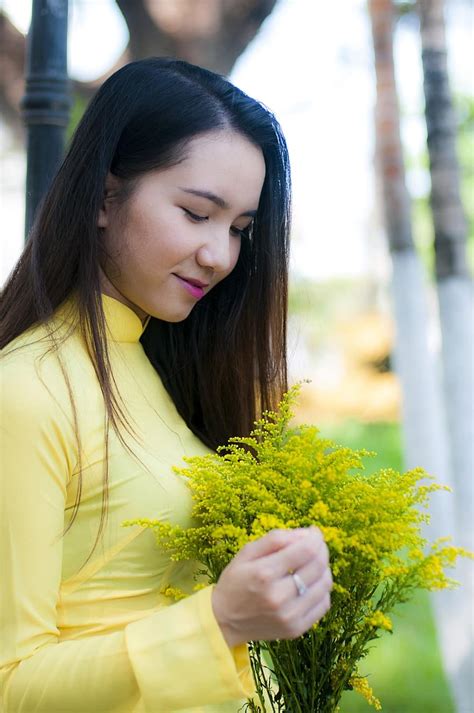 Vietnam Girl Women Sunny Flower Long Coat Young Laugh Emotion Shirt Asia Pikist