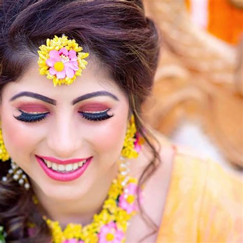 eye makeup for mehndi function saubhaya makeup