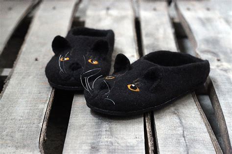 Black Cat Slippers For Men Cats Wool Shoes Felted Animals Etsy