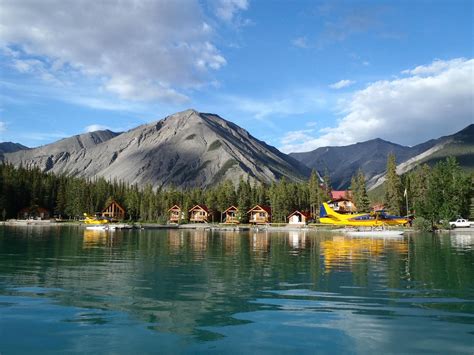 Northern Rockies Lodge Updated Prices Reviews And Photos Muncho Lake
