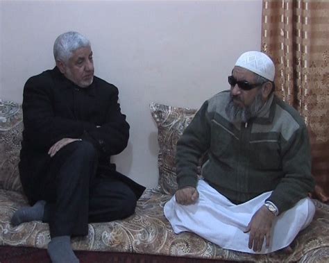 احسان الله (احسان) بیات, متولد ١٥ جولای ١٩۶٣ یک کار آفرین, نیکوکار و تجارت پیشه اهل کابل است که مؤسس و رئیس گروه بیات, یکی از بزرگترین شرکت های خصوصی در افغانستان است. معاون بنیاد بیات از استاد قاری برکت الله سلیم در منزلش ...