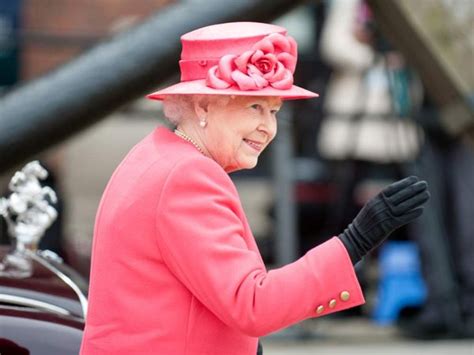 Why Queen Elizabeth Celebrates Two Birthdays Readers Digest Canada