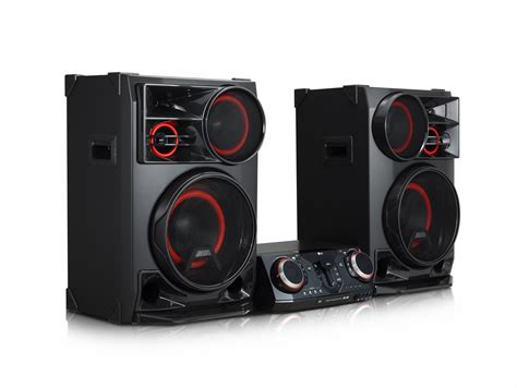 LG DELIVERS POWERFUL SOUND EXPERIENCE WITH XBOOM LINEUP AT 