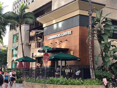 STARBUCKS, Honolulu - Royal Hawaiian Ave Ste A, Waikiki - Restaurant