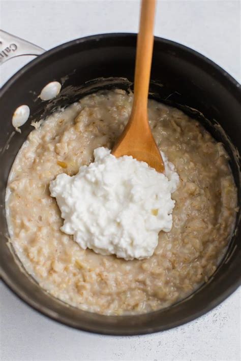 High Protein Cottage Cheese Oatmeal | Recipe | Cottage cheese recipes, Protein oatmeal, Cottage ...