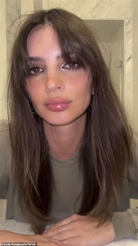 Emily Ratajkowski Debuts Blunt Bob With Baby Bangs Amid Fling With