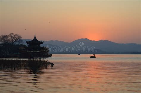 Hangzhou West Lake Scenic Landscape Stock Image Image Of Leaf East