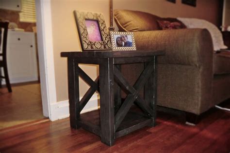 A diy end table or side table isn't a daunting task and can be quite rewarding and with success on a small project, other more complicated diy project await, if you are interested in finding out more about diy you might want to check out. 14 Really Cool And Creative DIY End Table Ideas For Your ...