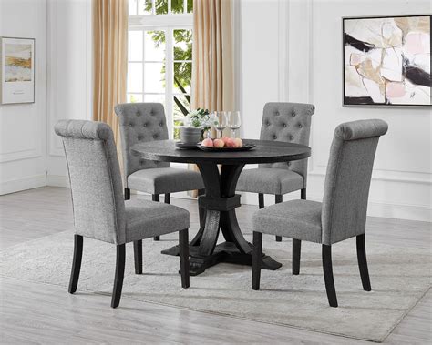 Round Dining Room Tables And Chairs A Perfect Combination For Your Home
