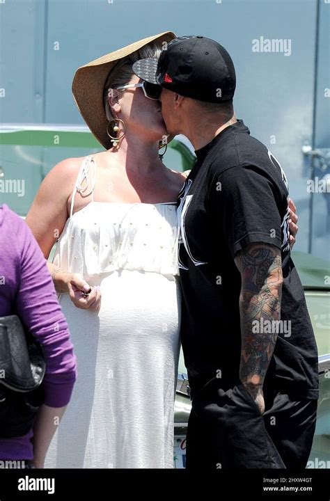 Singer Pink And Carey Hart Seen Leaving Neptune S Resturant In Los