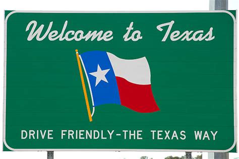 Welcome To Texas Sign Stock Photos Pictures And Royalty Free Images Istock