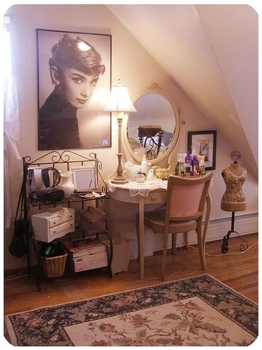 Nothing but Beauty: Dressing table