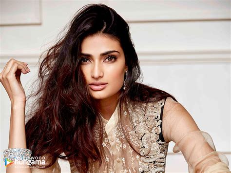 Athiya shetty and kl rahul have been rumoured to be dating each other for some time now. Athiya Shetty Wallpapers | athiya-shetty-5-4 - Bollywood ...