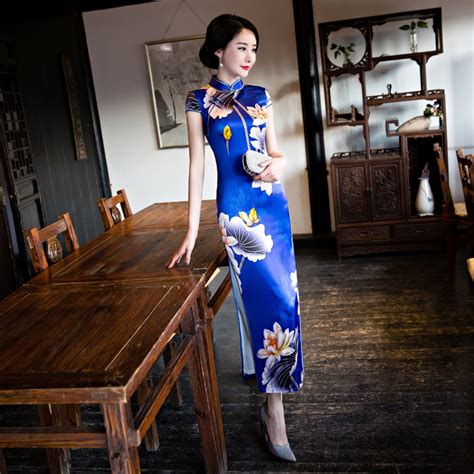 Breathtaking Lotus Silk Chinese Dress Qipao Cheongsam Qipao Cheongsam Dresses Women