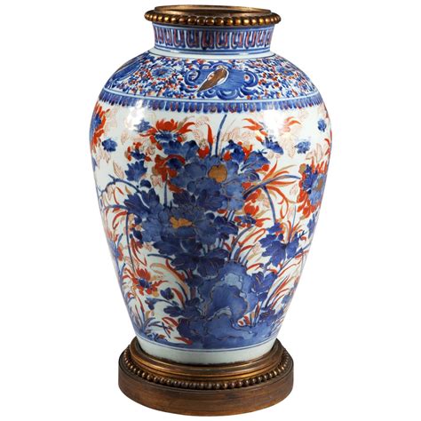 Qianlong Chinese Imari Porcelain Vase Circa 1760 For Sale At 1stdibs