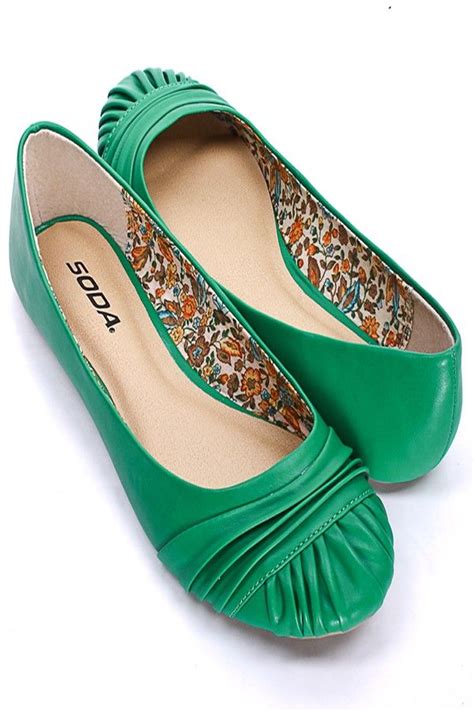 Stylish Green Slip On Flats For Women