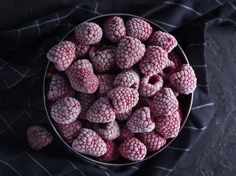 20 Easy Ways To Use Frozen Fruit Frozen Fruit Raspberry