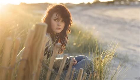 Quick Tips For Shooting Natural Light Portraits Outdoors