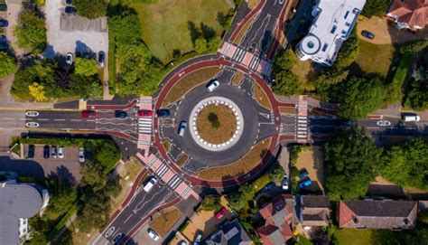 Uks First Roundabout Giving Cyclists Priority Closes Within Days After