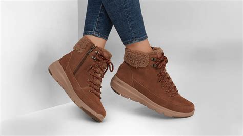 Siempre Que Utilizo Estas Botas Con Pelito De Skechers Me Paran Para