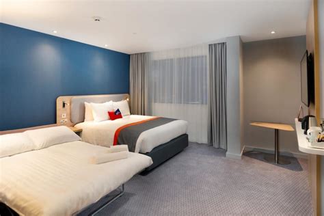 Slough trading estate's numerous companies are 6 miles away. Best Hotels Near Thorpe Park (Compare Hotel + Ticket Deals)