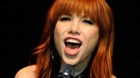 Carly Rae Jepsen Canadian Call Me Maybe Singer Releases New Single I