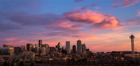 Silhouette new york skyline background in flat style. Best 32+ Linkedin City Background on HipWallpaper ...