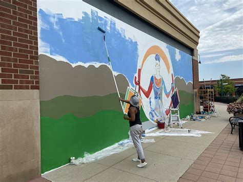 Clay Terrace To Showcase Murals During Redevelopment • Current Publishing