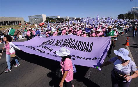 Marcha Das Margaridas Arrecada Recursos Para Levar 100 Mil Mulheres A Brasília