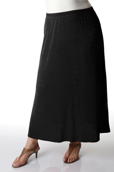 Vikki Vi Classic Black Maxi Skirt Plus Size Workwear Black Maxi Skirt Black Maxi