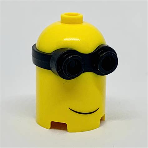 Lego Part 67650pr0001 Minifig Head Special Minion High 2 Eyed