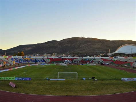 Mineros de zacatecas se ubica en el grupo 4 con los equipos @atlasoficial, @leonesnegroscf y @doradosoficial. Nieve tapiza el estadio de Mineros | Goal.com
