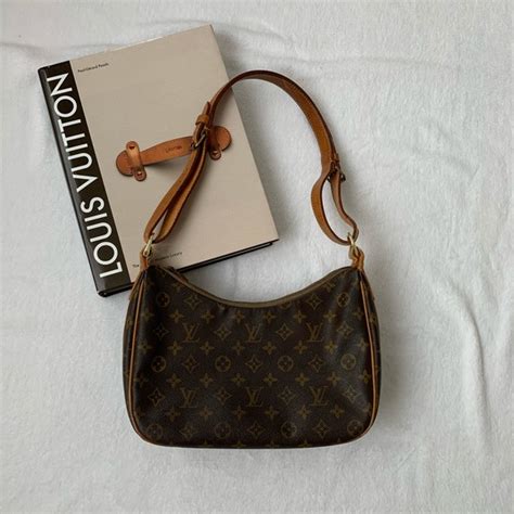 Louis Vuitton Bags Vintage Monogrammed Shoulder Bag Poshmark