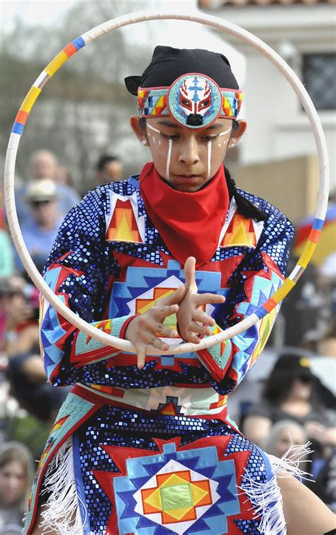 Heard Museum Hosts 28th Annual World Championship Hoop Dance Contest