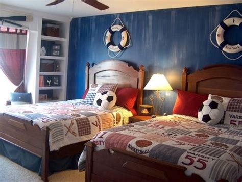 Lumberjack designs are a big win with boys and easy to incorporate with plaid bedding and matching pillows. Kid's Room painting ideas and Bedroom painting ideas