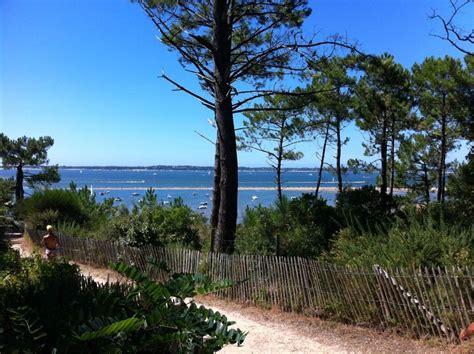 Trivago™ compares prices on your hotel. La plage des Arbousiers - Arcachon Le Moulleau - Le ...