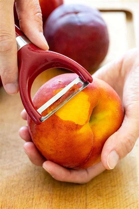 How To Peel Peaches 2 Ways Jessica Gavin