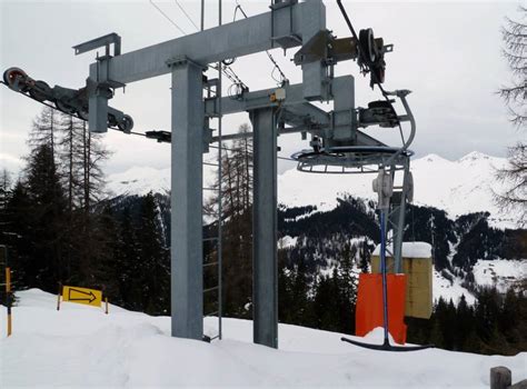 Das skigebiet rinerhorn in davos ist eines der kleineren der region, aber mit seinen langen schleppliften und weitläufigen pisten mit das schönste. Lifte Rinerhorn (Davos Klosters) - Bahnen Rinerhorn (Davos ...