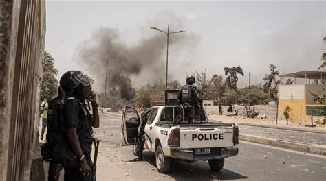 Sénégal Présidentielle reportée le bilan des manifestations s