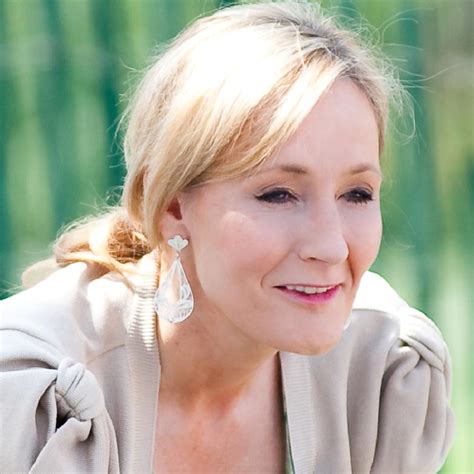 Jk Rowling Bio Net Worth Height Famous Births Deaths