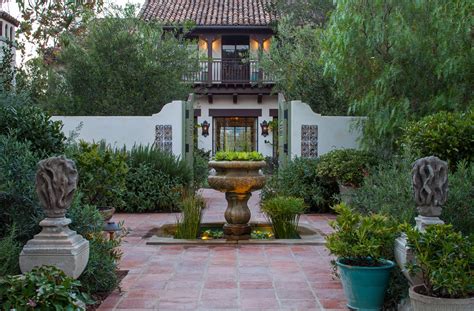 La Mesa Residence Inner Gardens